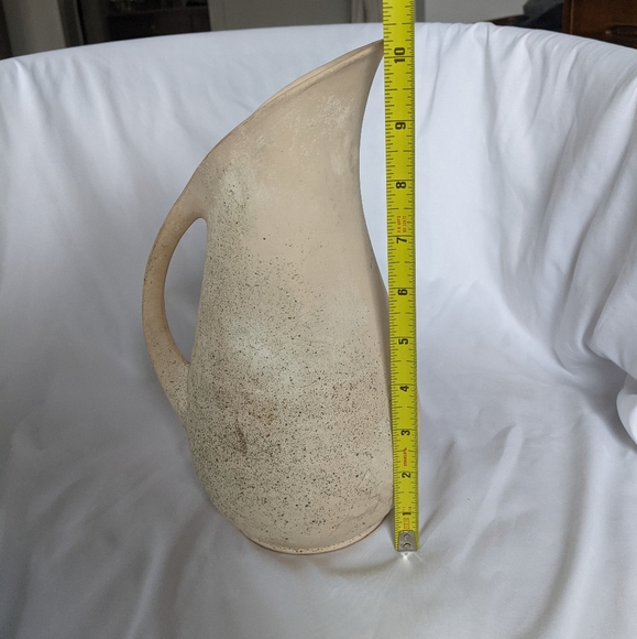 Vintage Speckled Earthenware Pottery Pitcher Vase - Picture 6 of 6